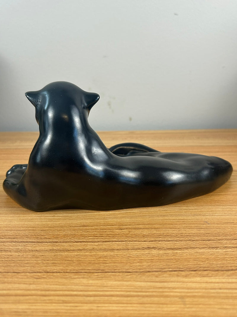 Frankoma Art Pottery Laying Black Cat / Panther #116, Onyx Glaze Figurine