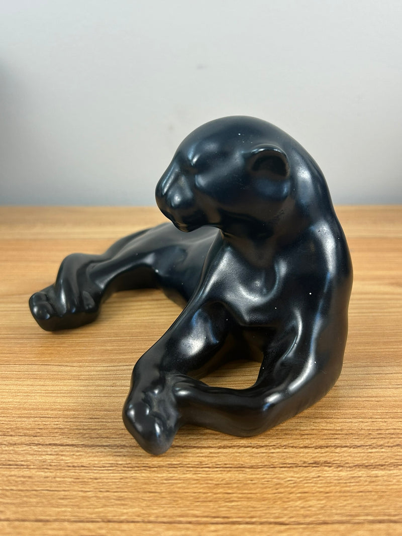 Frankoma Art Pottery Laying Black Cat / Panther #116, Onyx Glaze Figurine