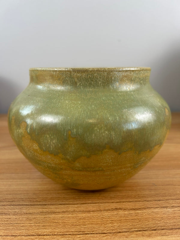 Ken Tracy Studio Pottery Arts And Crafts Mottled Green Yellow Ceramic Vase