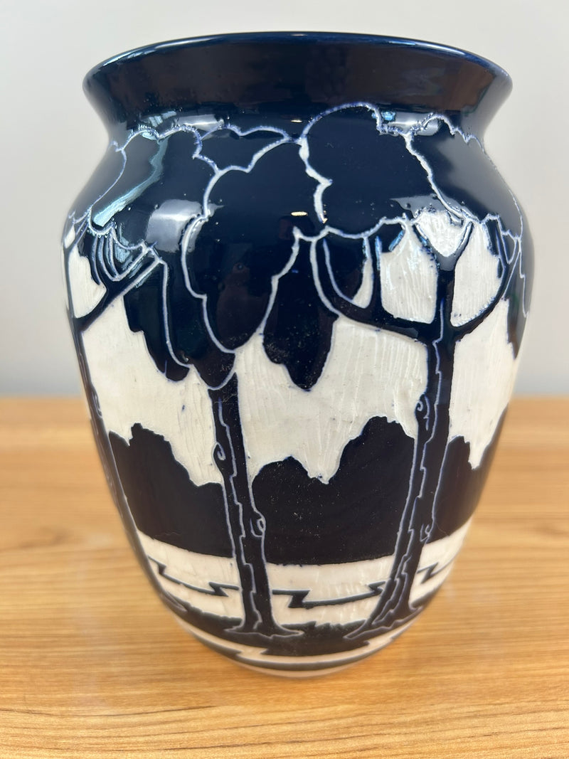 Ken Tracy Studio 2020 Art Deco Pottery Hand Made Scenic Blue White Ceramic Vase
