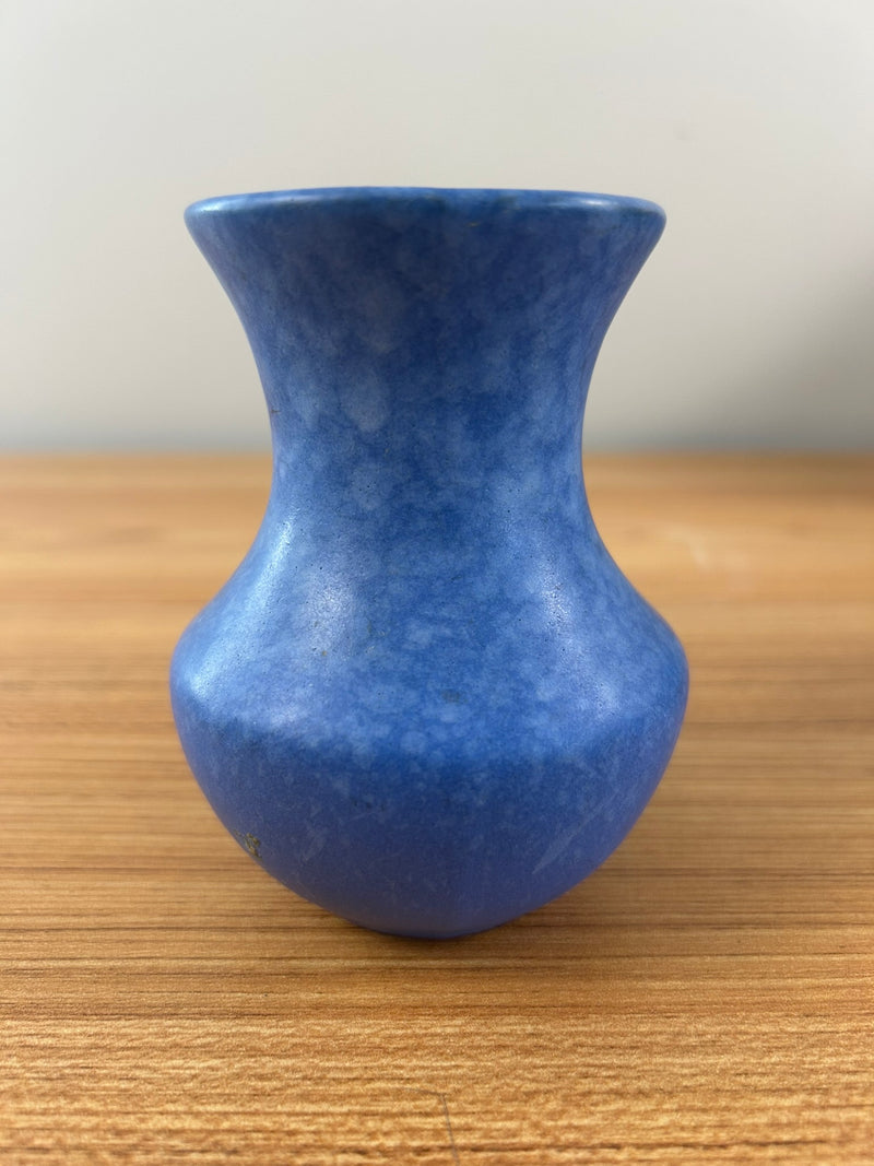 Dickota Art Pottery Blue Mottled Glaze Cabinet Vase 4" Tall