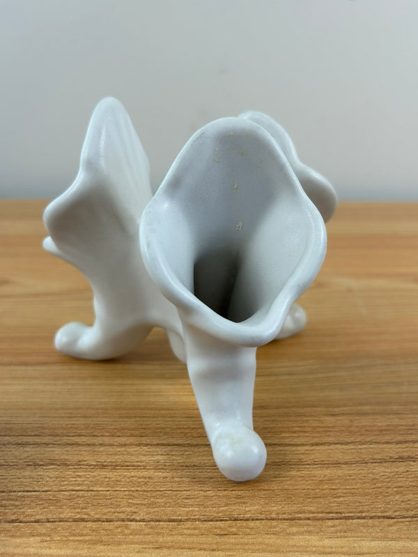 VAN BRIGGLE POTTERY TRIPLE CORNUCOPIA VASE CANDLE HOLDER WHITE