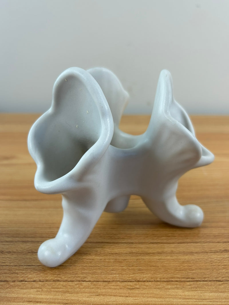 VAN BRIGGLE POTTERY TRIPLE CORNUCOPIA VASE CANDLE HOLDER WHITE